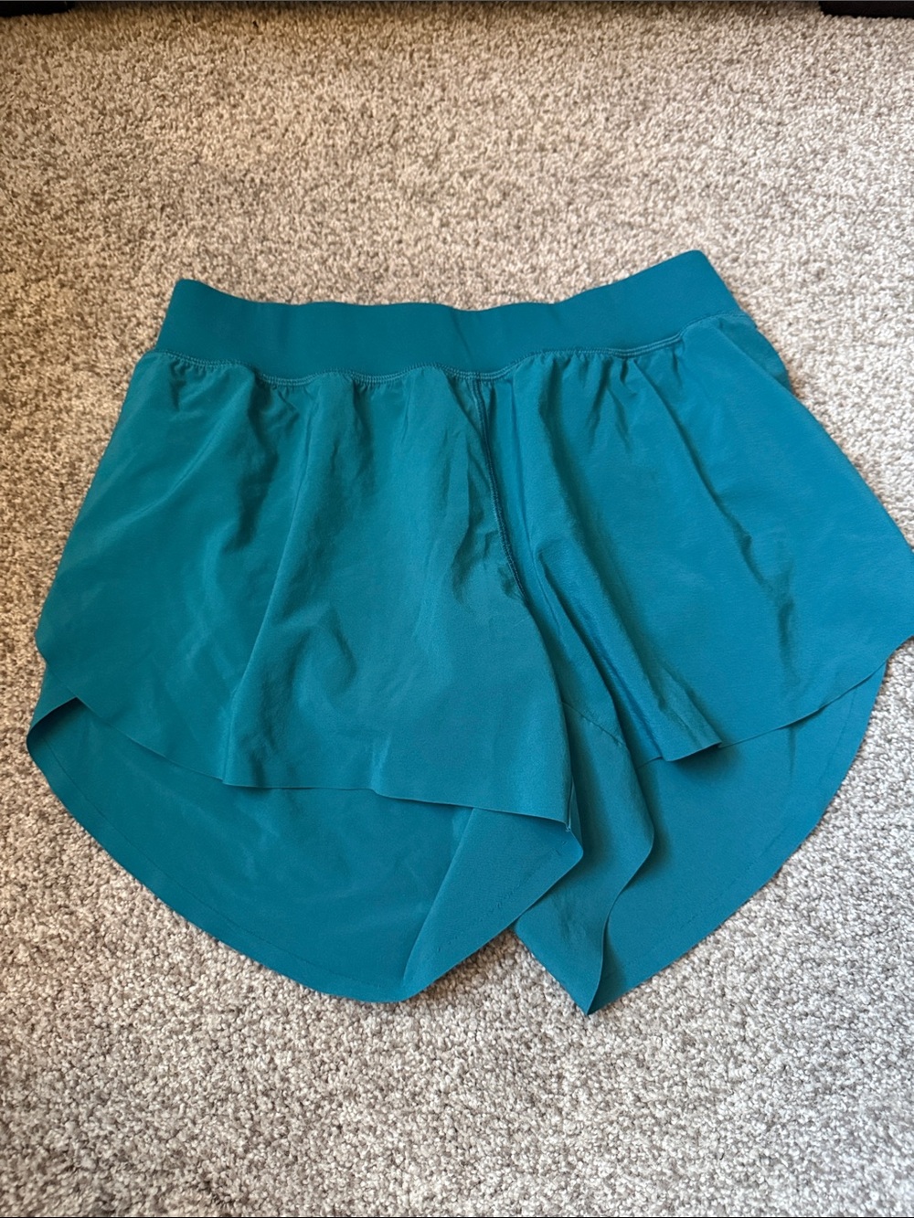 CRZ YOGA Dolphin Split Shorts